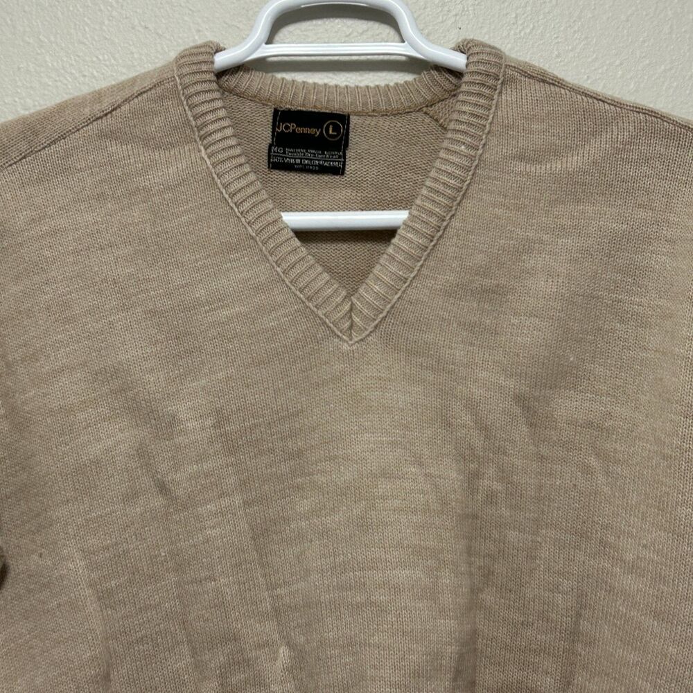 Vintage 70s JCPenney V-Neck Sweater Mens L Tan Virgin Orlon Acrylic Solid